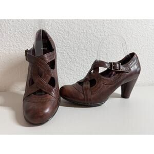 Clarks Indigo Sylvie Leather Pump Heel Womens Size 9M Brown Buckle
